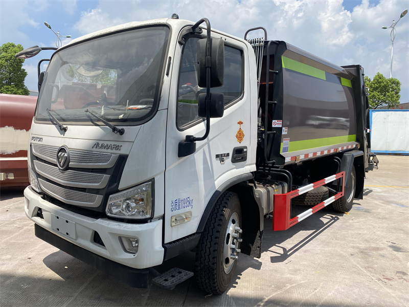 高端压缩垃圾车福田欧马可9方压缩垃圾车